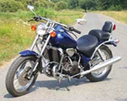 Дизайнерами завода проведен тюнинг внешнего вида мотоцикла Иж-6.113-020-05 «Юнкер» в стиле спорт-круизер