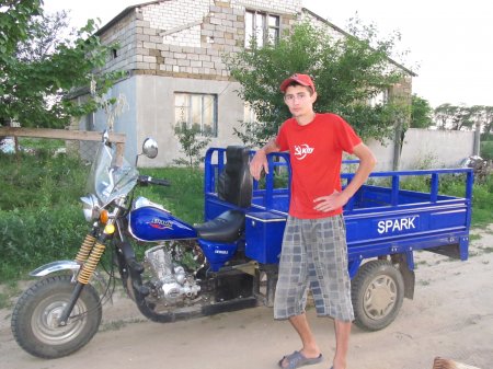 Мотоцикл Spark